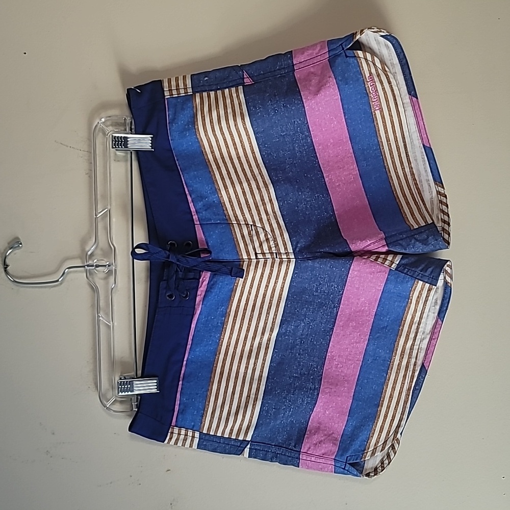 Women's Patagonia Wave Maker Board Surfing short Pink & Blue Stripe SZ 8 - Picture 6 of 15